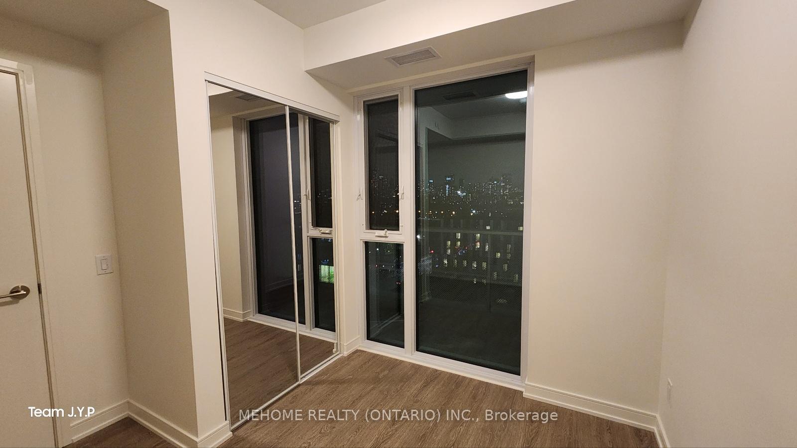 Photo 4 of Unit 1217, 425 Front Street E, Toronto, Waterfront Communities — HOMEH