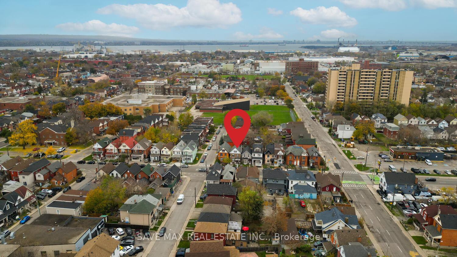 Photo 3 of 483 Cannon Street E, Hamilton, Gibson — HOMEH