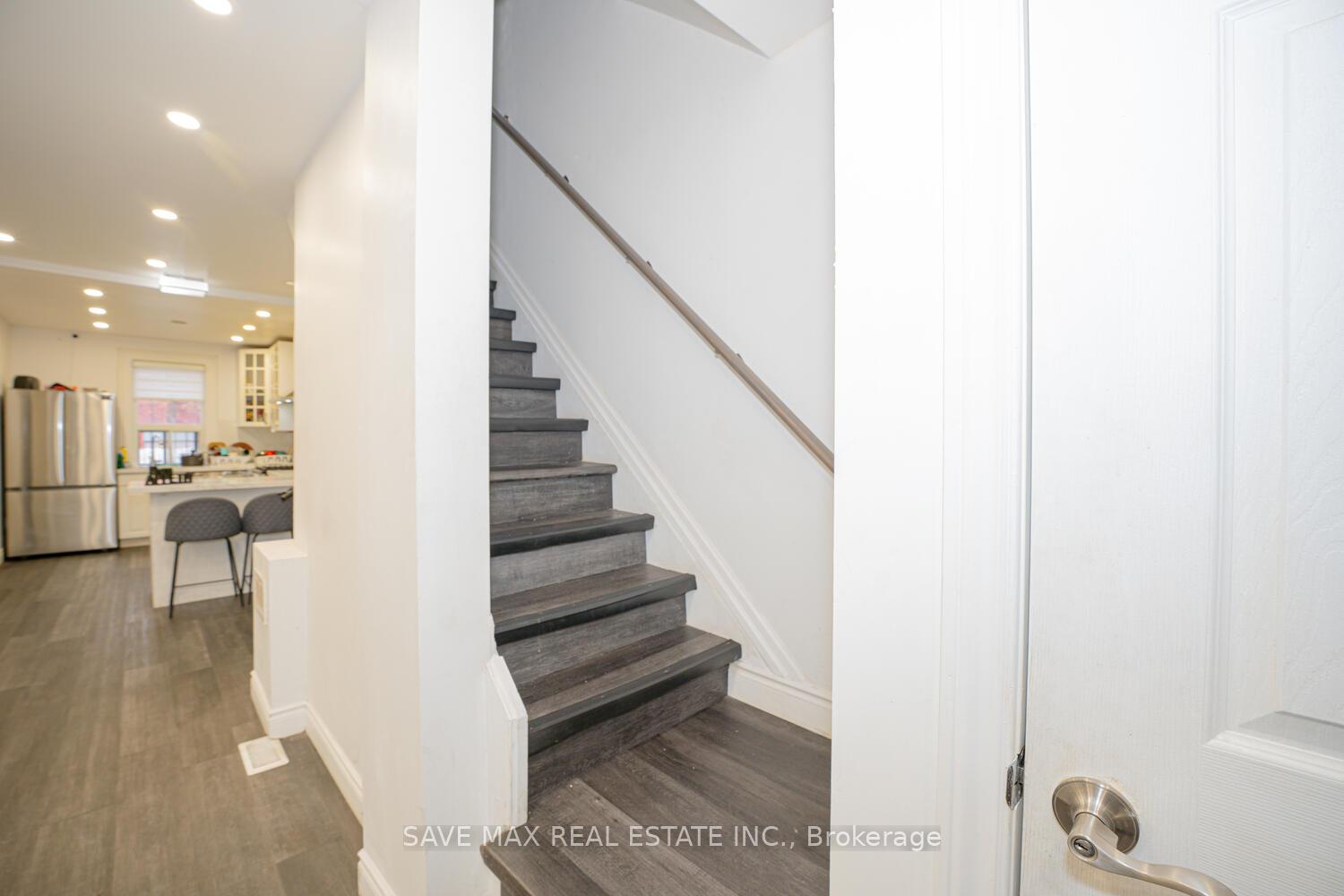 Photo 20 of 483 Cannon Street E, Hamilton, Gibson — HOMEH