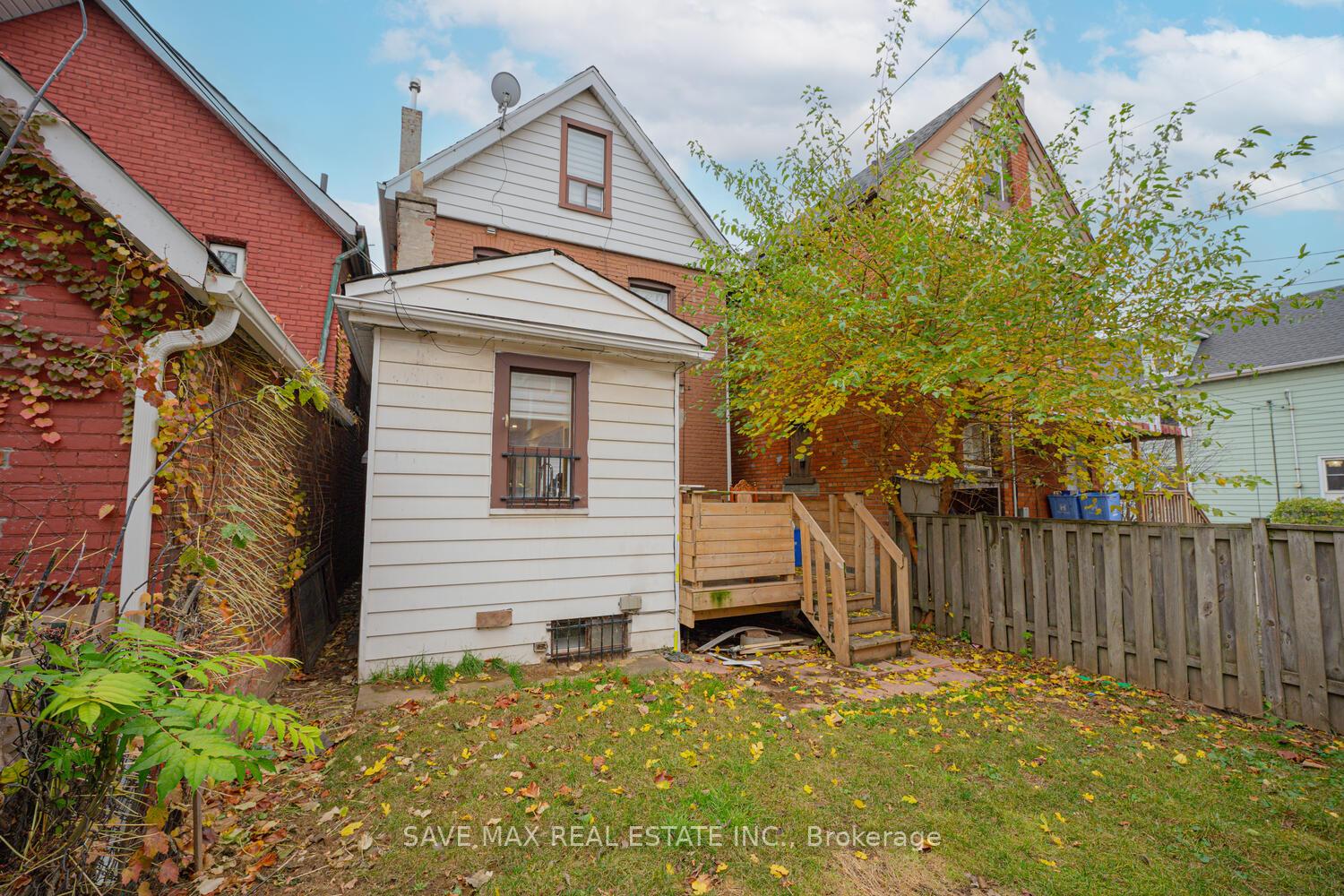 Photo 35 of 483 Cannon Street E, Hamilton, Gibson — HOMEH