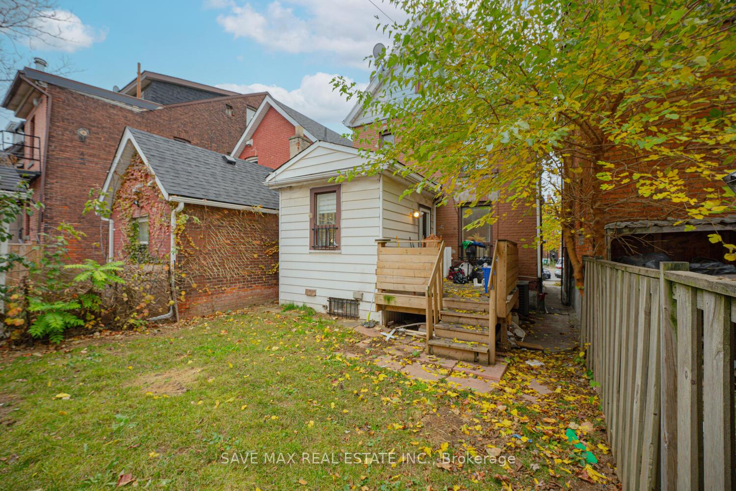 Photo 38 of 483 Cannon Street E, Hamilton, Gibson — HOMEH