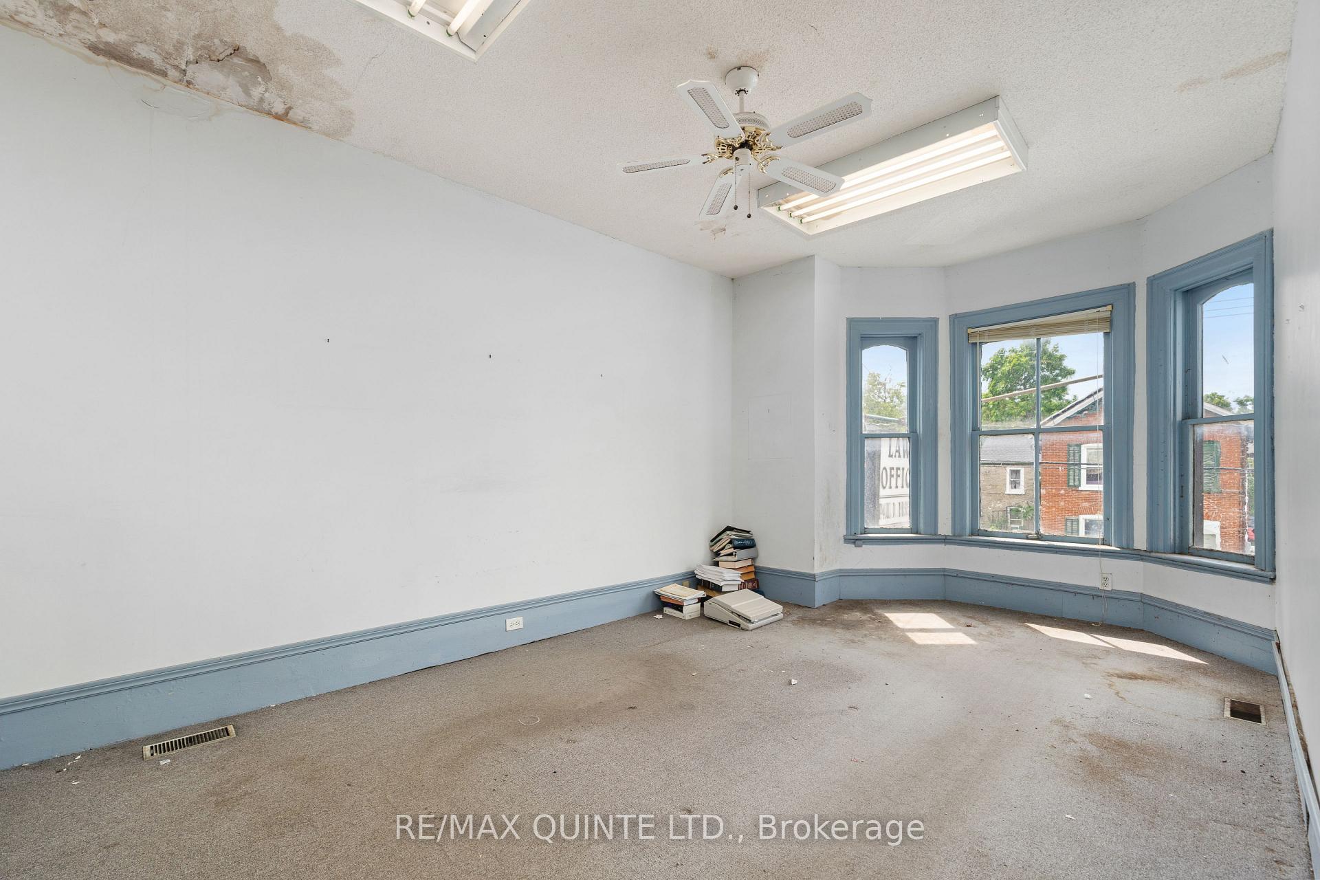 Photo 23 of 221 Coleman Street, Belleville, Belleville Ward — HOMEH