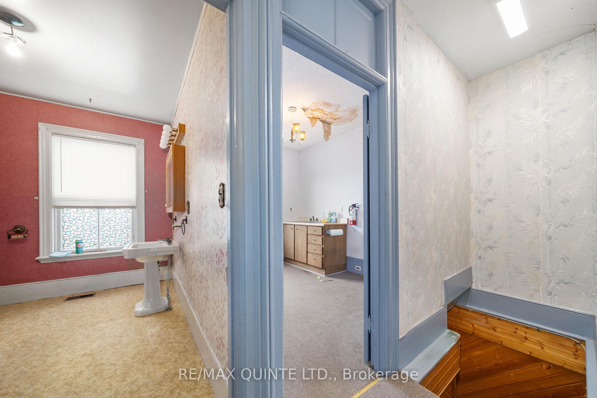 Photo 34 of 221 Coleman Street, Belleville, Belleville Ward — HOMEH