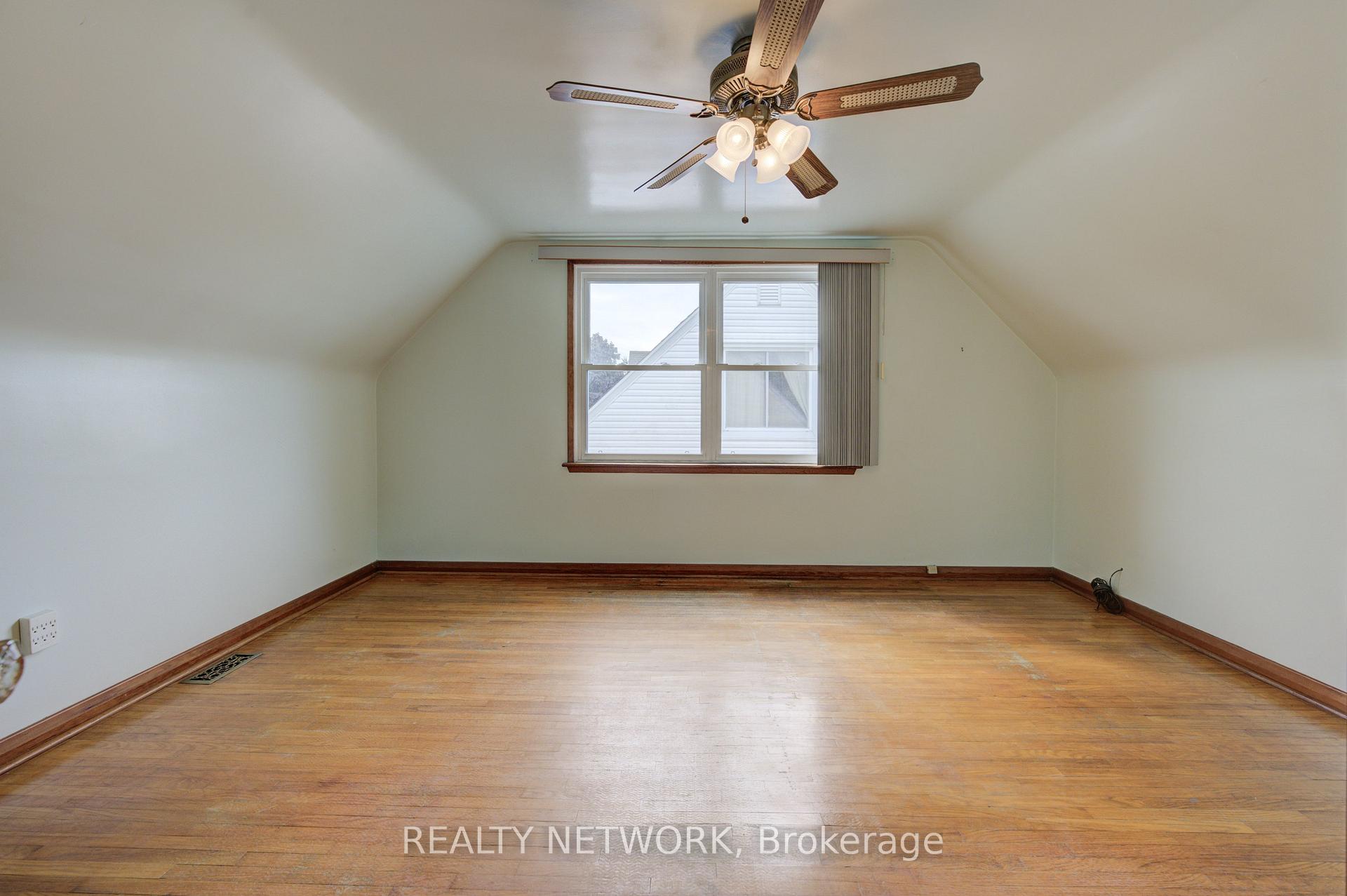 Photo 11 of 22 East 44th Street, Hamilton, Sunninghill — HOMEH