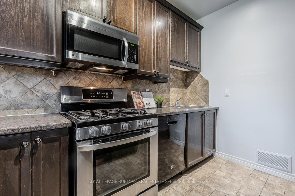 Photo 41 of 49 Tisdale Street S, Hamilton, Stinson — HOMEH