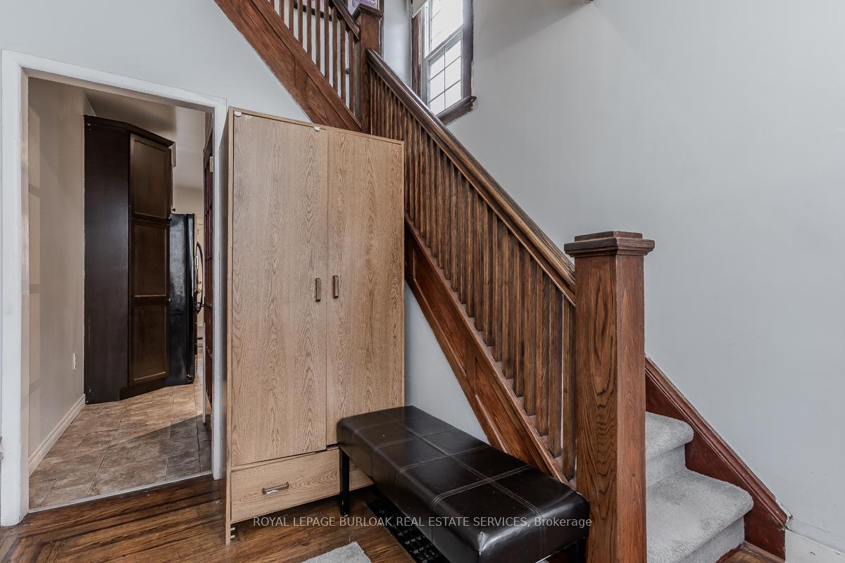 Photo 13 of 49 Tisdale Street S, Hamilton, Stinson — HOMEH