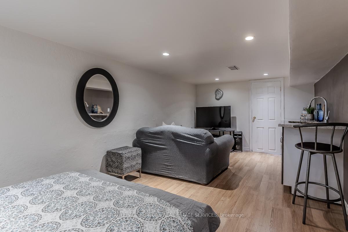 Photo 75 of 49 Tisdale Street S, Hamilton, Stinson — HOMEH