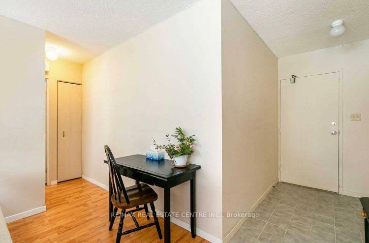 Photo 3 of Unit 301, 55 William Street E, Oshawa, O'Neill — HOMEH