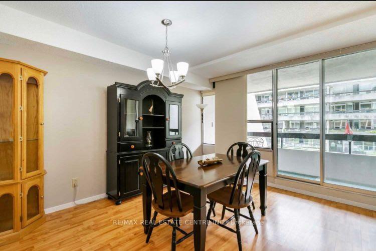 Photo 6 of Unit 301, 55 William Street E, Oshawa, O'Neill — HOMEH