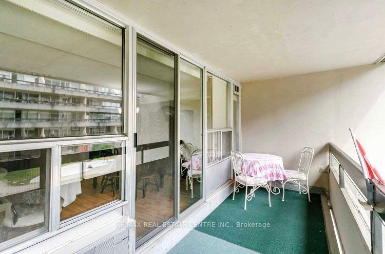 Photo 16 of Unit 301, 55 William Street E, Oshawa, O'Neill — HOMEH