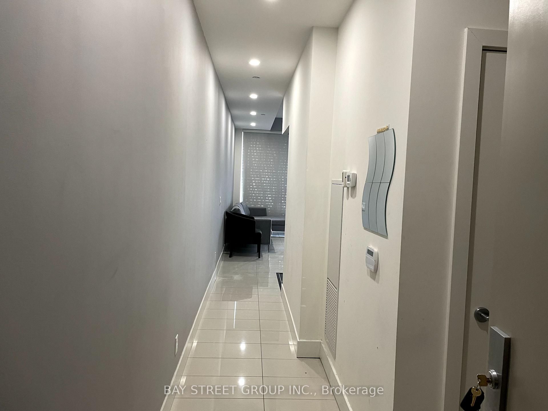 Photo 6 of Unit 515, 180 Enterprise Boulevard S, Markham, Unionville — HOMEH
