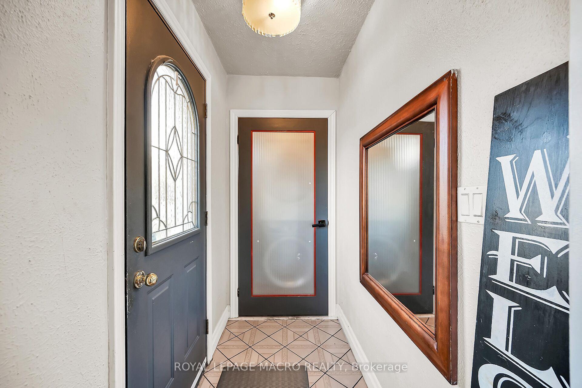 Photo 4 of 294 East 18th Street, Hamilton, Inch Park — HOMEH