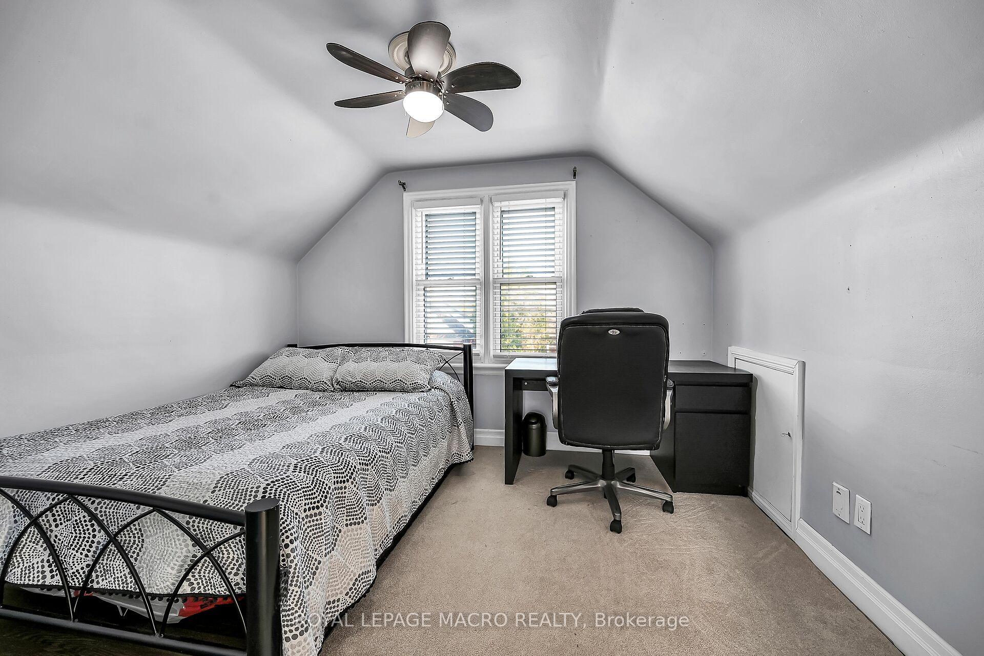 Photo 17 of 294 East 18th Street, Hamilton, Inch Park — HOMEH