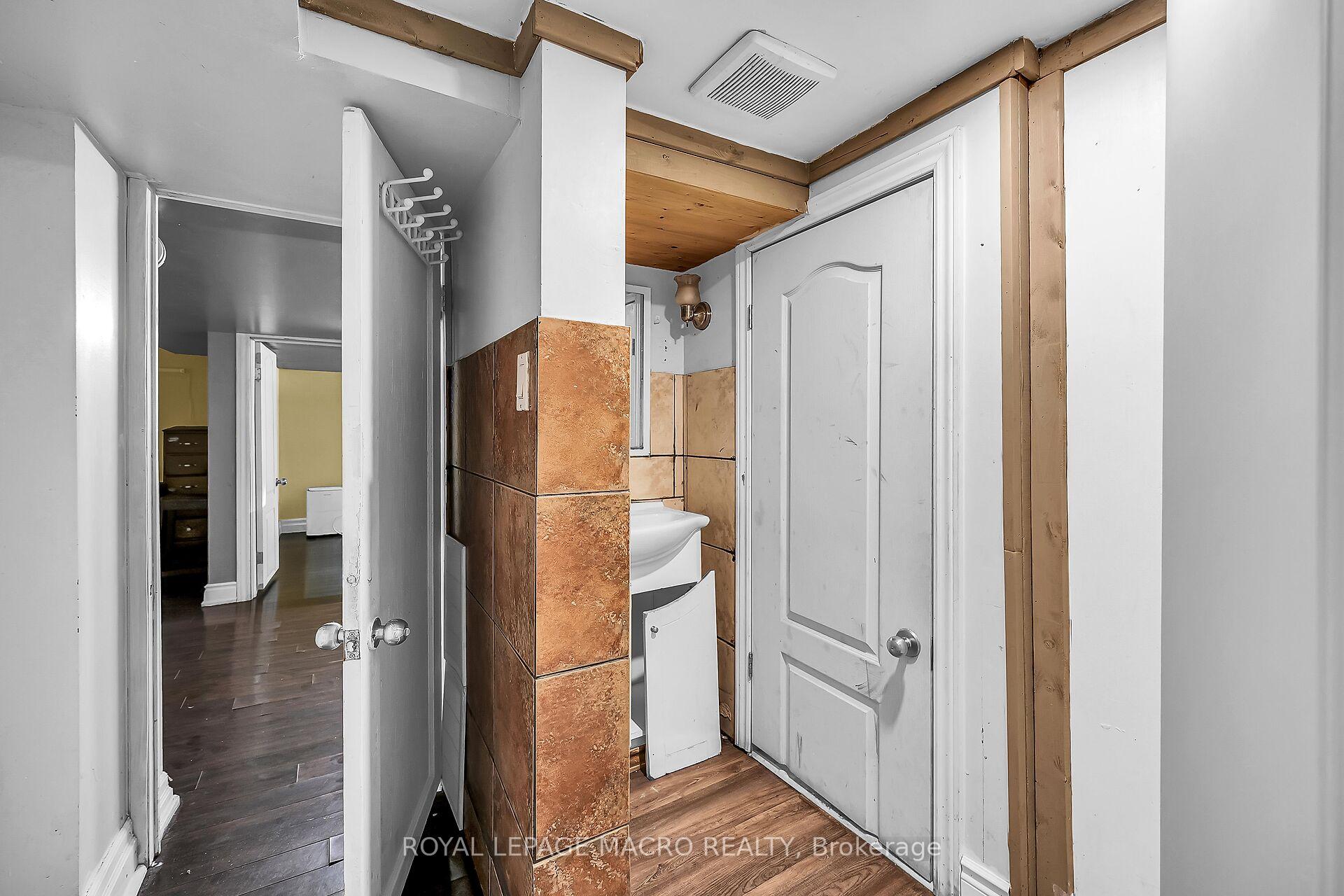 Photo 29 of 294 East 18th Street, Hamilton, Inch Park — HOMEH