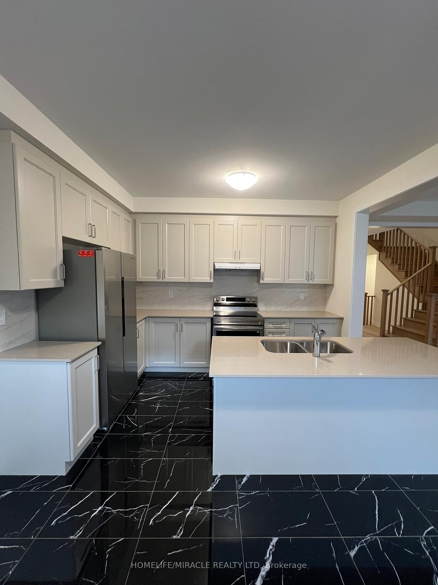 Photo 14 of 23 Stanley Leitch Drive, Erin, Rural Erin — HOMEH