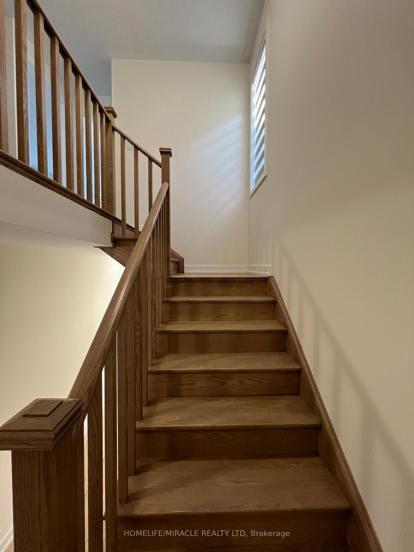 Photo 16 of 23 Stanley Leitch Drive, Erin, Rural Erin — HOMEH