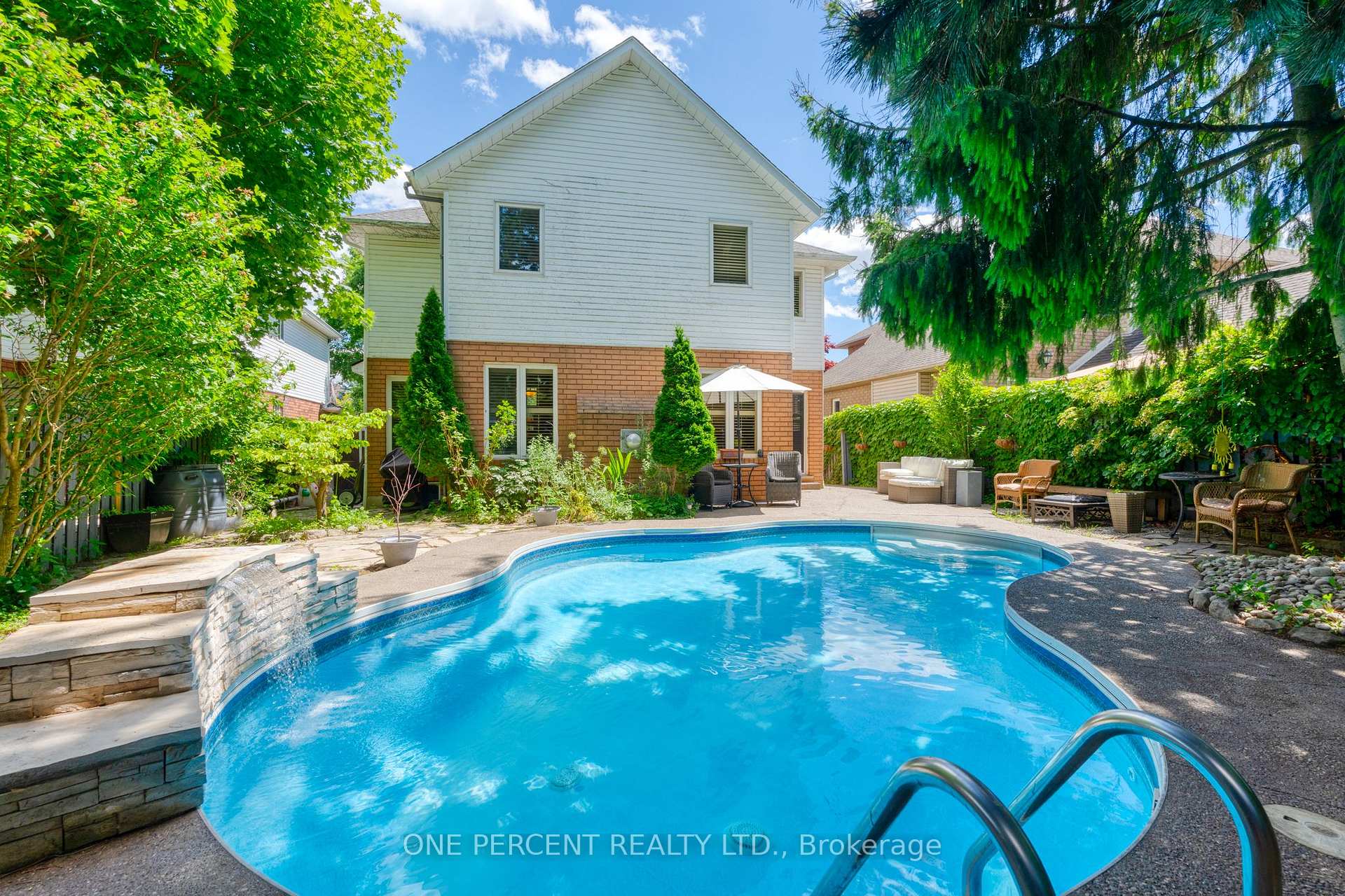 Photo 3 of 146 Kitty Murray Lane, Hamilton, Meadowlands — HOMEH