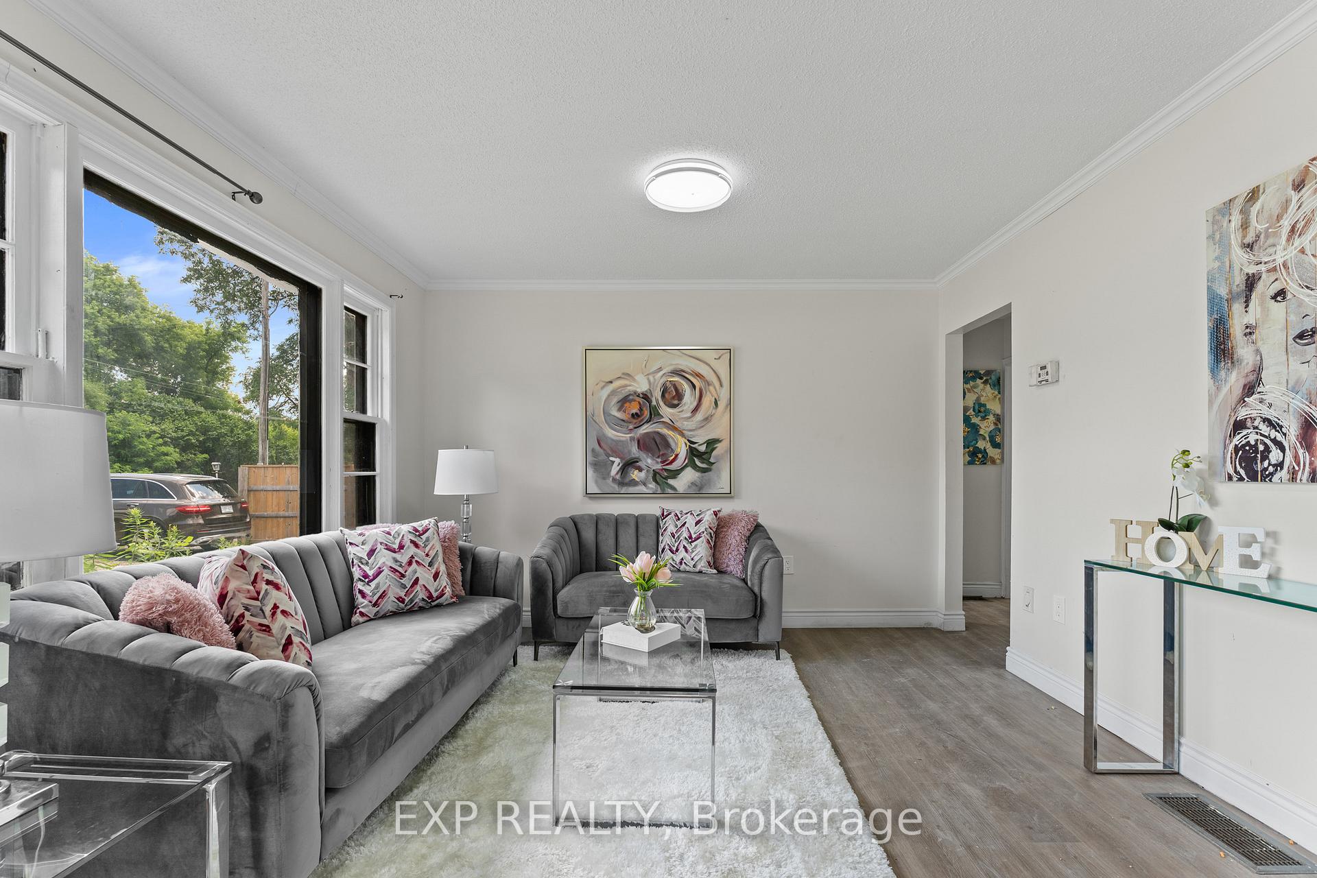 Photo 8 of 16218 Airport Road, Caledon, Caledon East — HOMEH