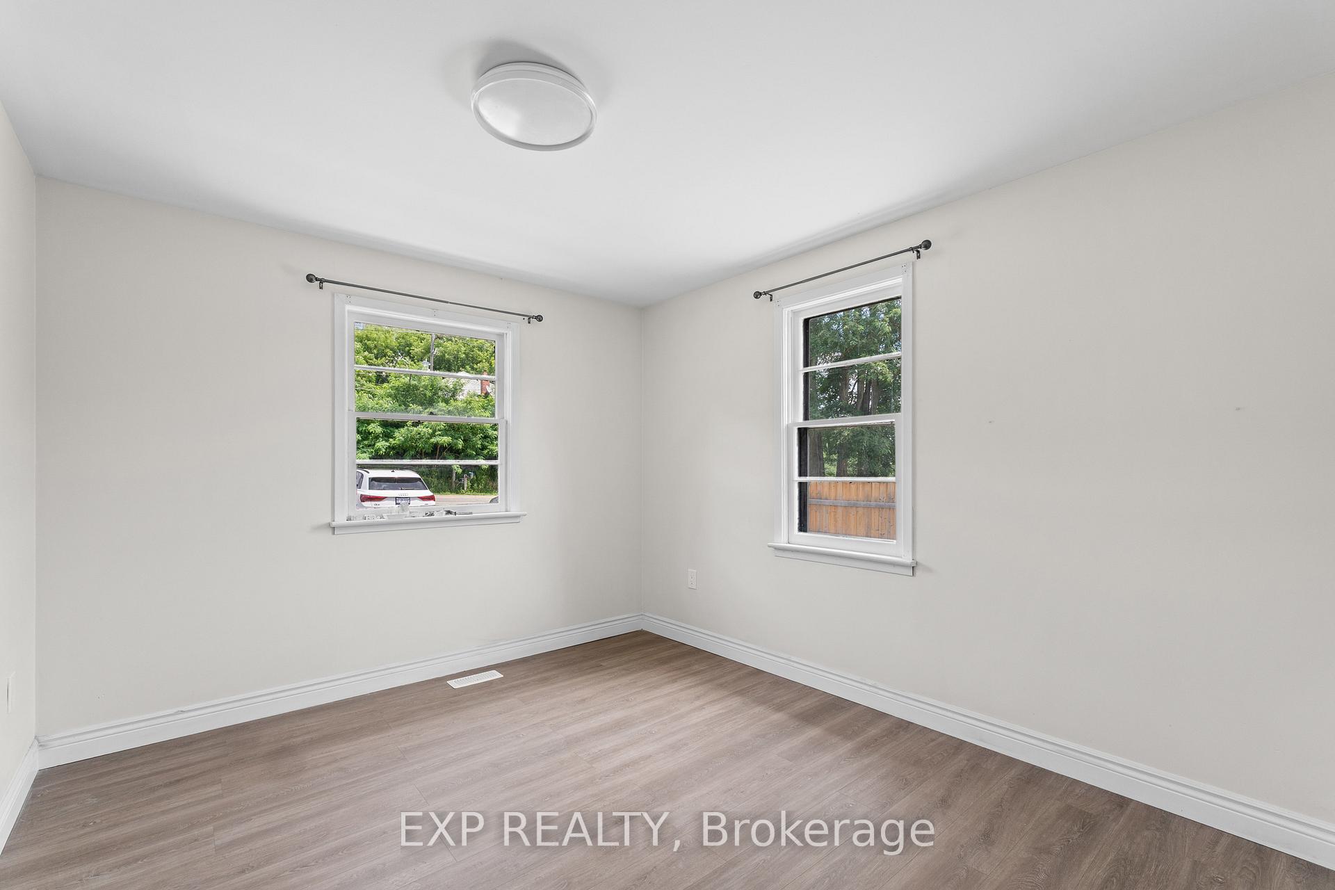 Photo 13 of 16218 Airport Road, Caledon, Caledon East — HOMEH