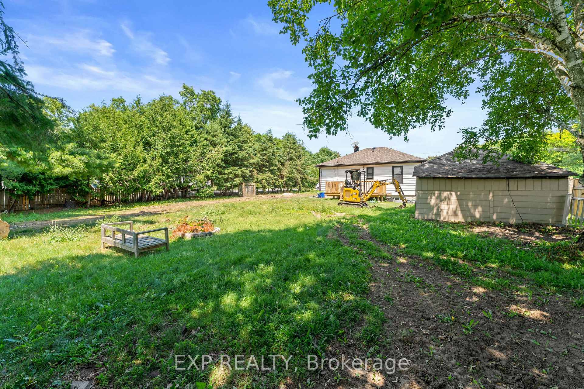 Photo 30 of 16218 Airport Road, Caledon, Caledon East — HOMEH