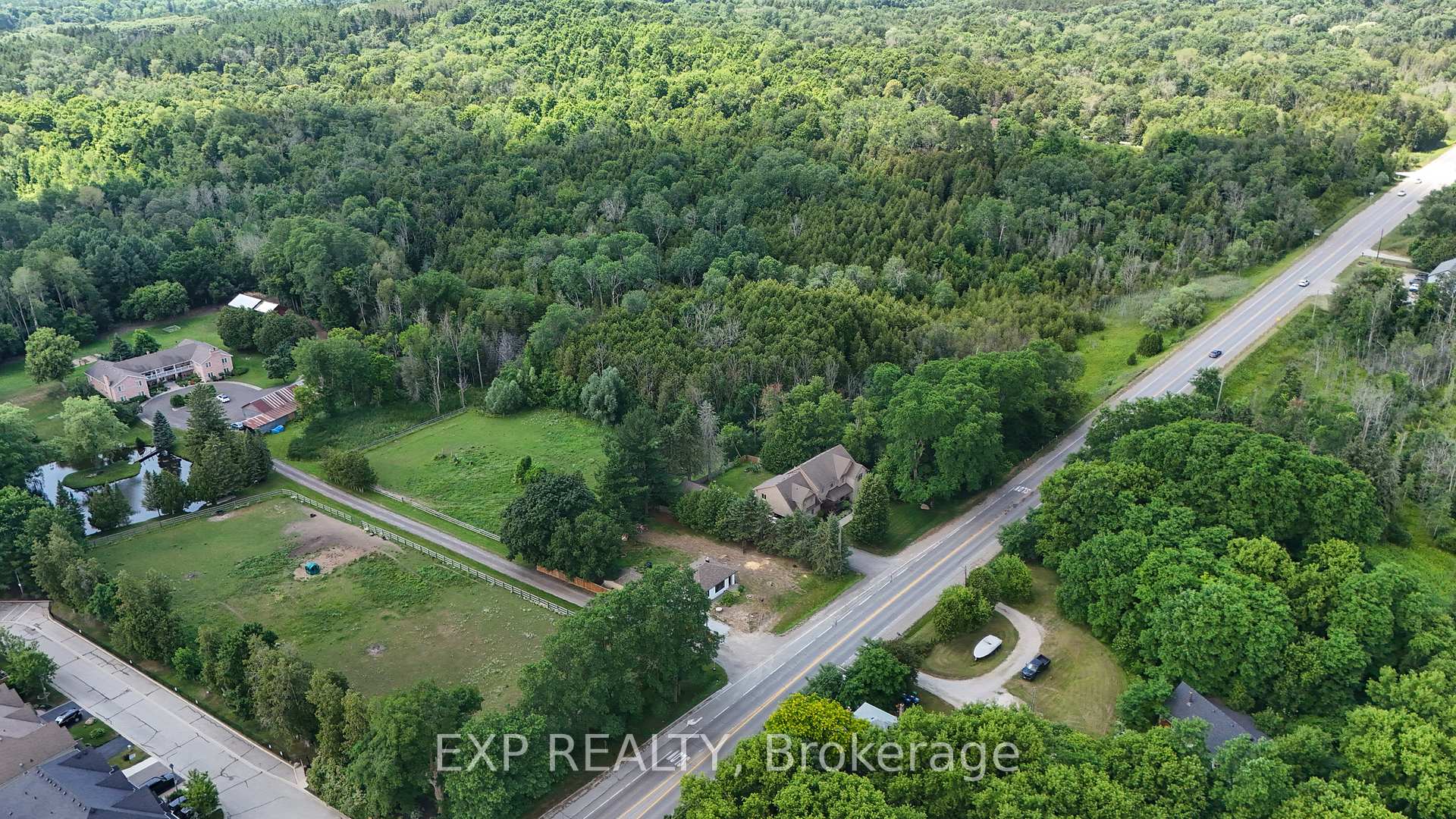 Photo 33 of 16218 Airport Road, Caledon, Caledon East — HOMEH
