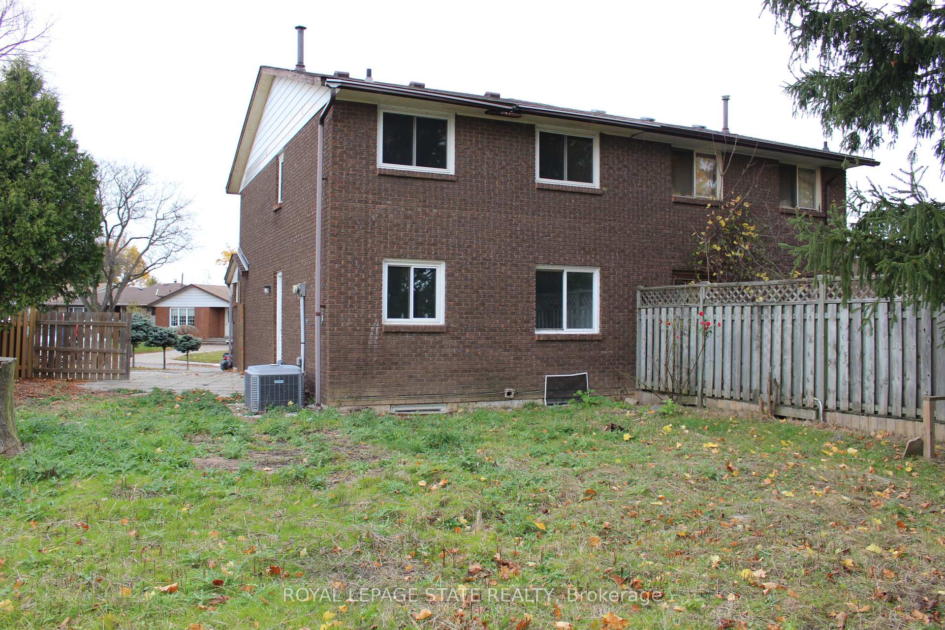 Photo 5 of 23 Horning Drive, Hamilton, Fessenden — HOMEH