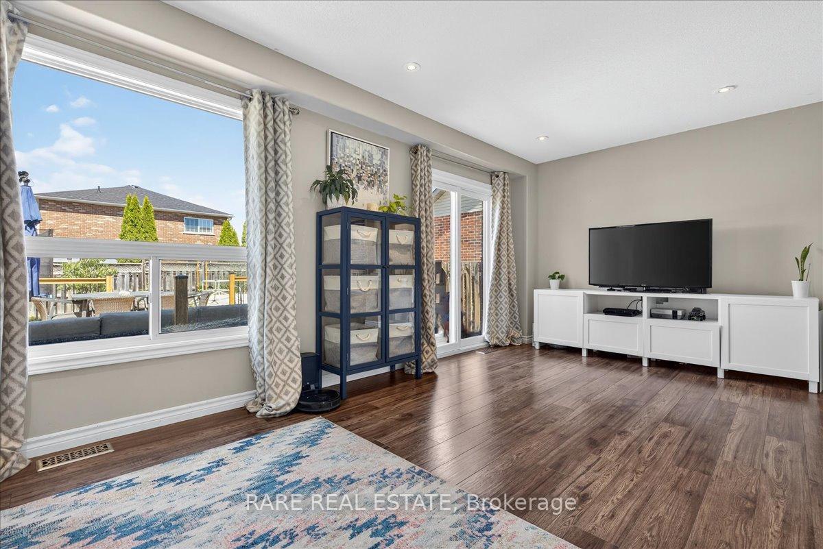 Photo 11 of 10 Stevenson Street, Essa, Angus — HOMEH