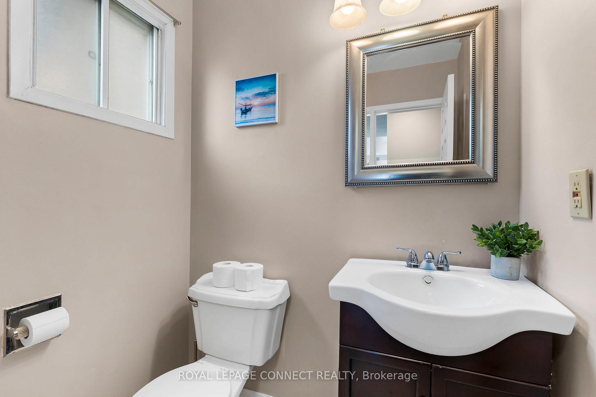 Photo 13 of 15 Patterson Crescent, Ajax, Central — HOMEH