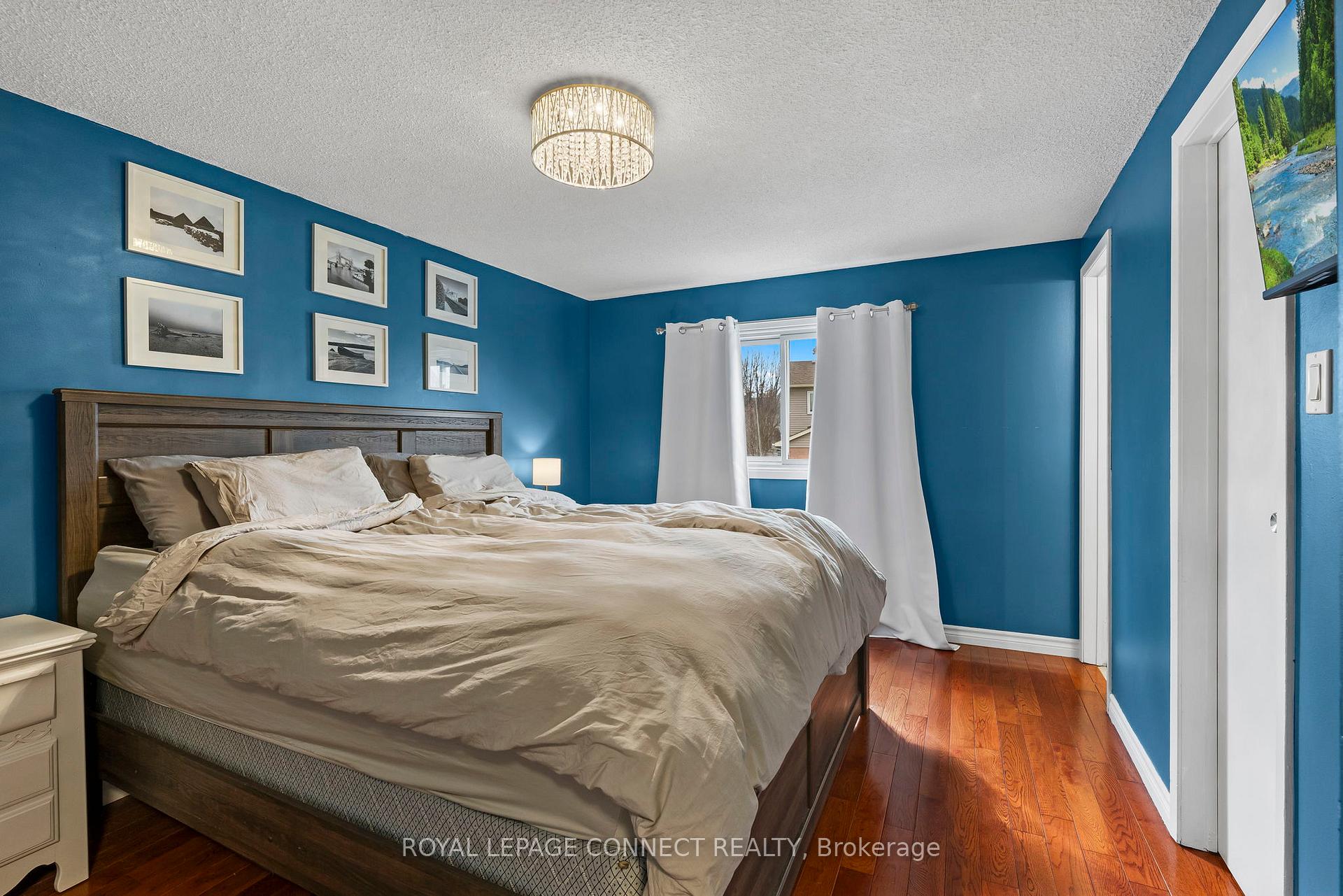 Photo 14 of 15 Patterson Crescent, Ajax, Central — HOMEH