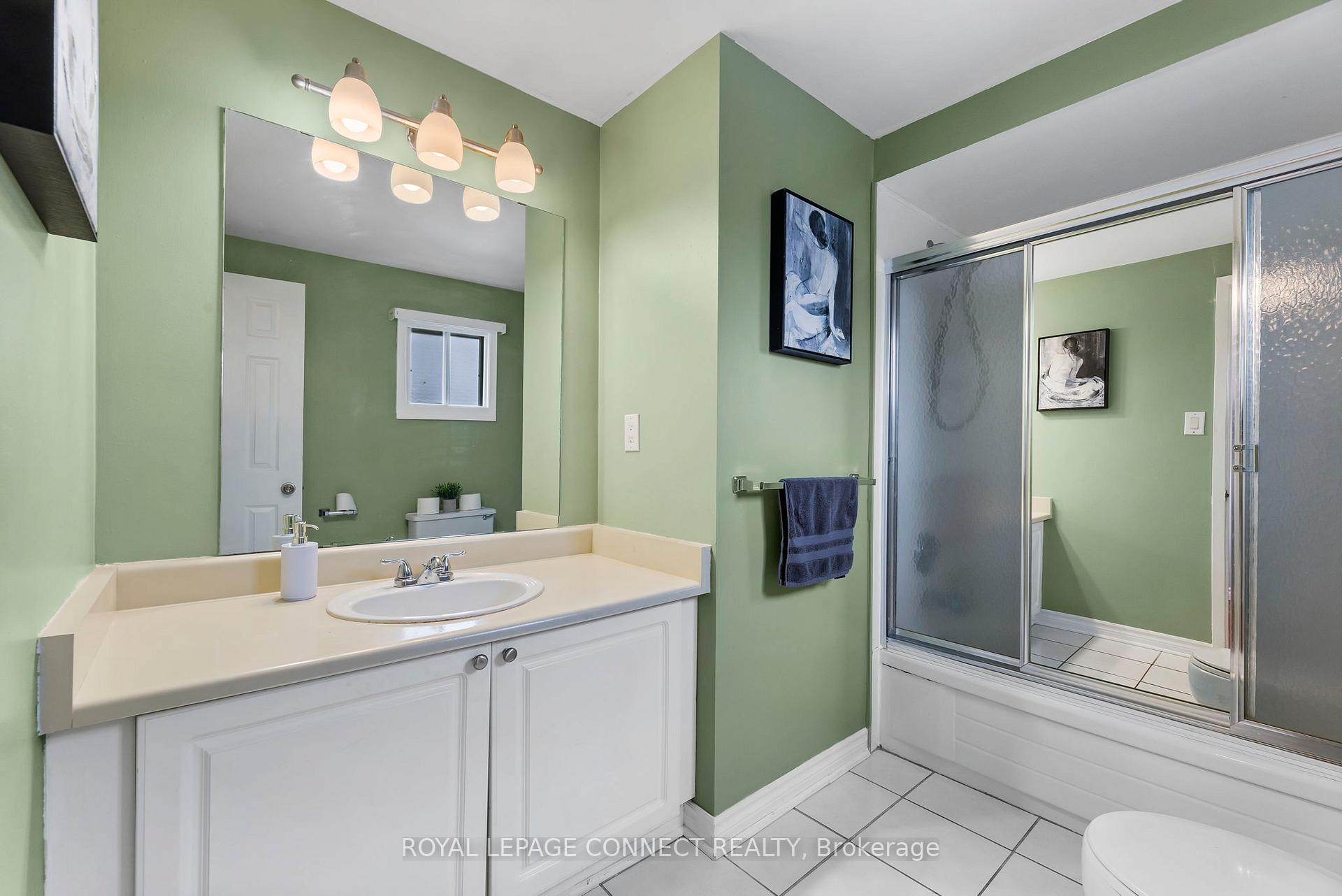 Photo 21 of 15 Patterson Crescent, Ajax, Central — HOMEH