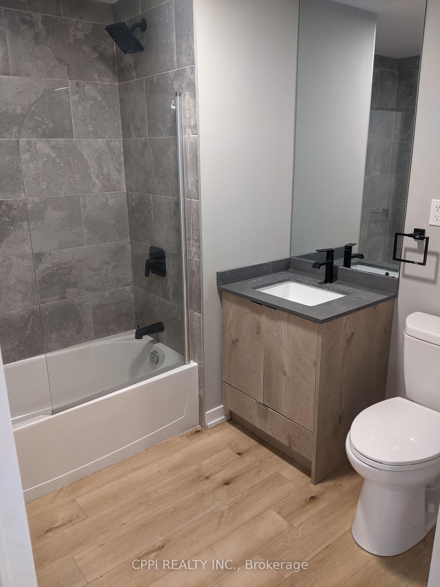 Photo 3 of Unit 503, 70 King Street E, Oshawa, Central — HOMEH