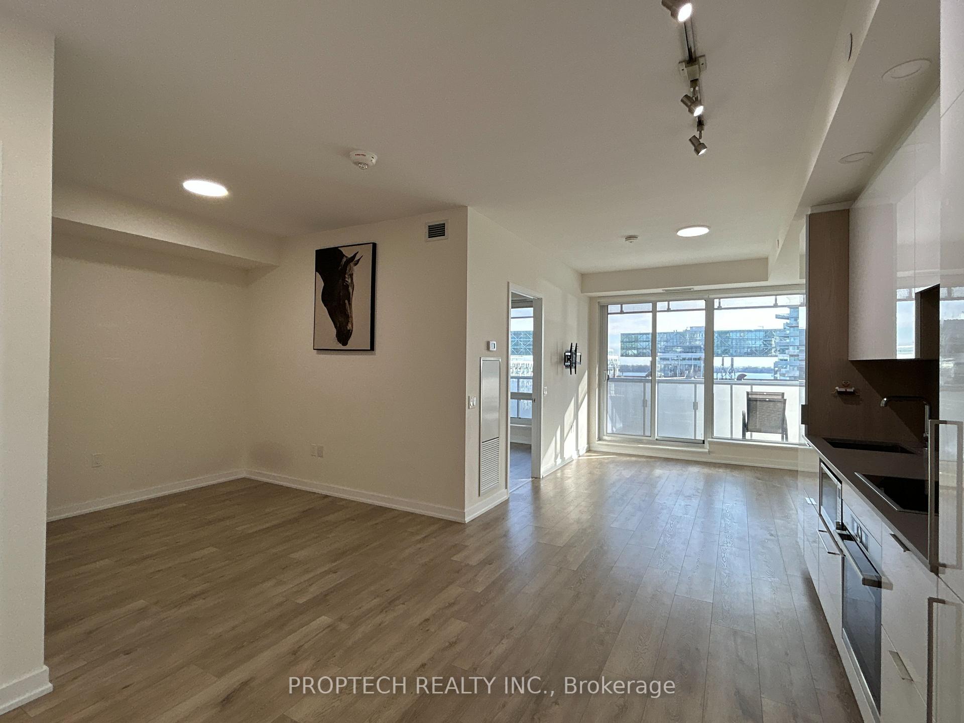 Photo 4 of Unit 901, 28 Freeland Street, Toronto, Waterfront Communities — HOMEH