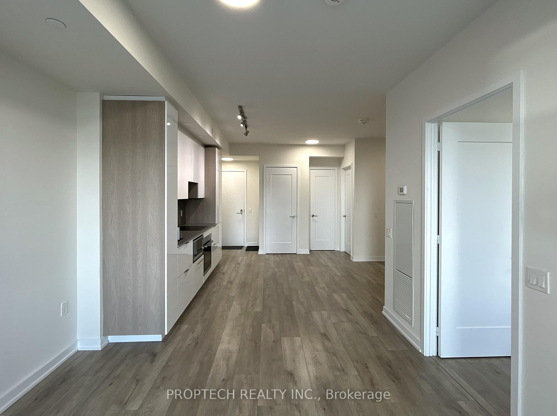 Photo 13 of Unit 901, 28 Freeland Street, Toronto, Waterfront Communities — HOMEH