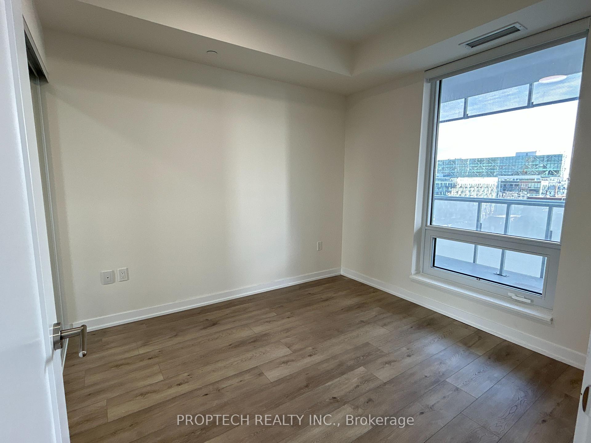 Photo 5 of Unit 901, 28 Freeland Street, Toronto, Waterfront Communities — HOMEH