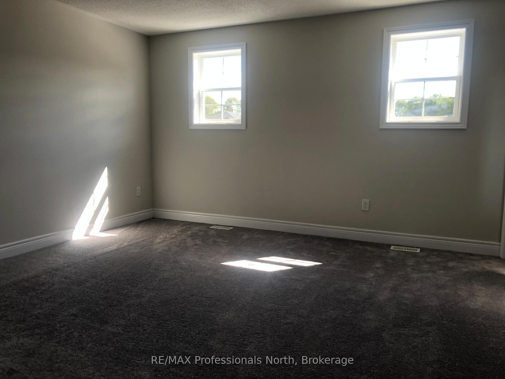Photo 9 of 225 Wild Rose Drive, Gravenhurst, Muskoka (S) — HOMEH