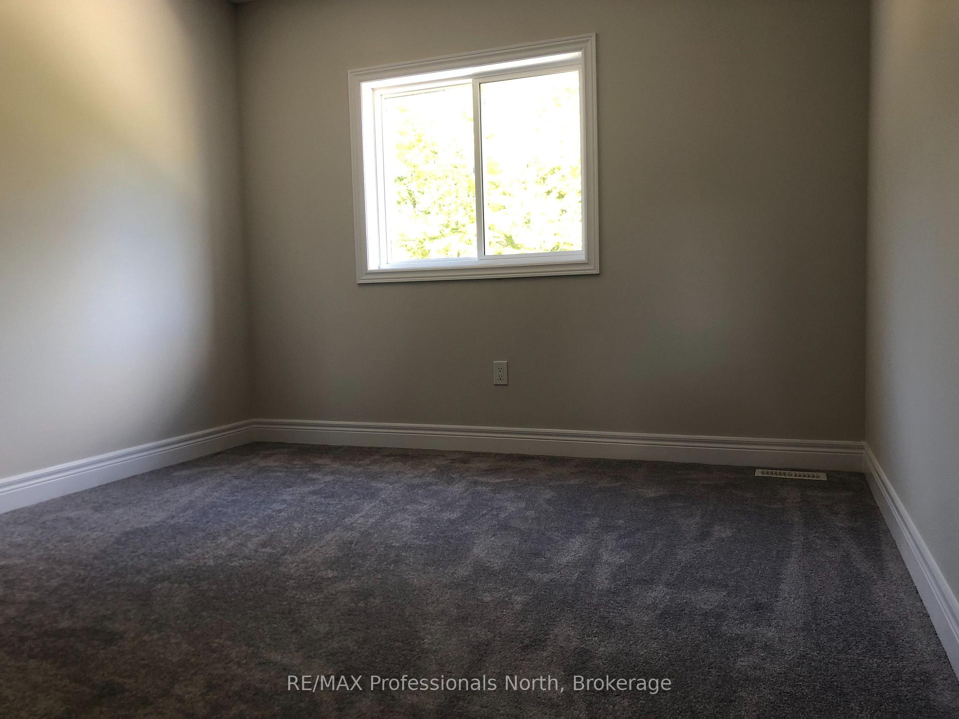 Photo 13 of 225 Wild Rose Drive, Gravenhurst, Muskoka (S) — HOMEH