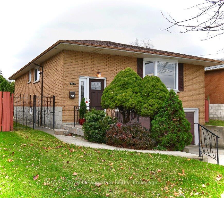 Front of 290 Carson Drive