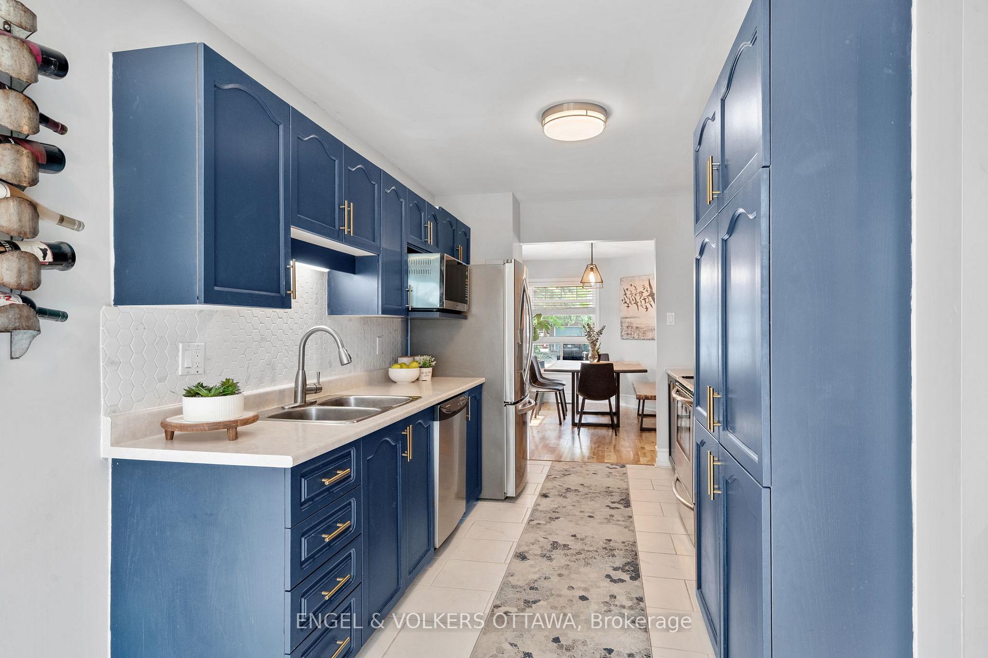 Photo 15 of 92 Markland Crescent, Ottawa, Barrhaven East — HOMEH
