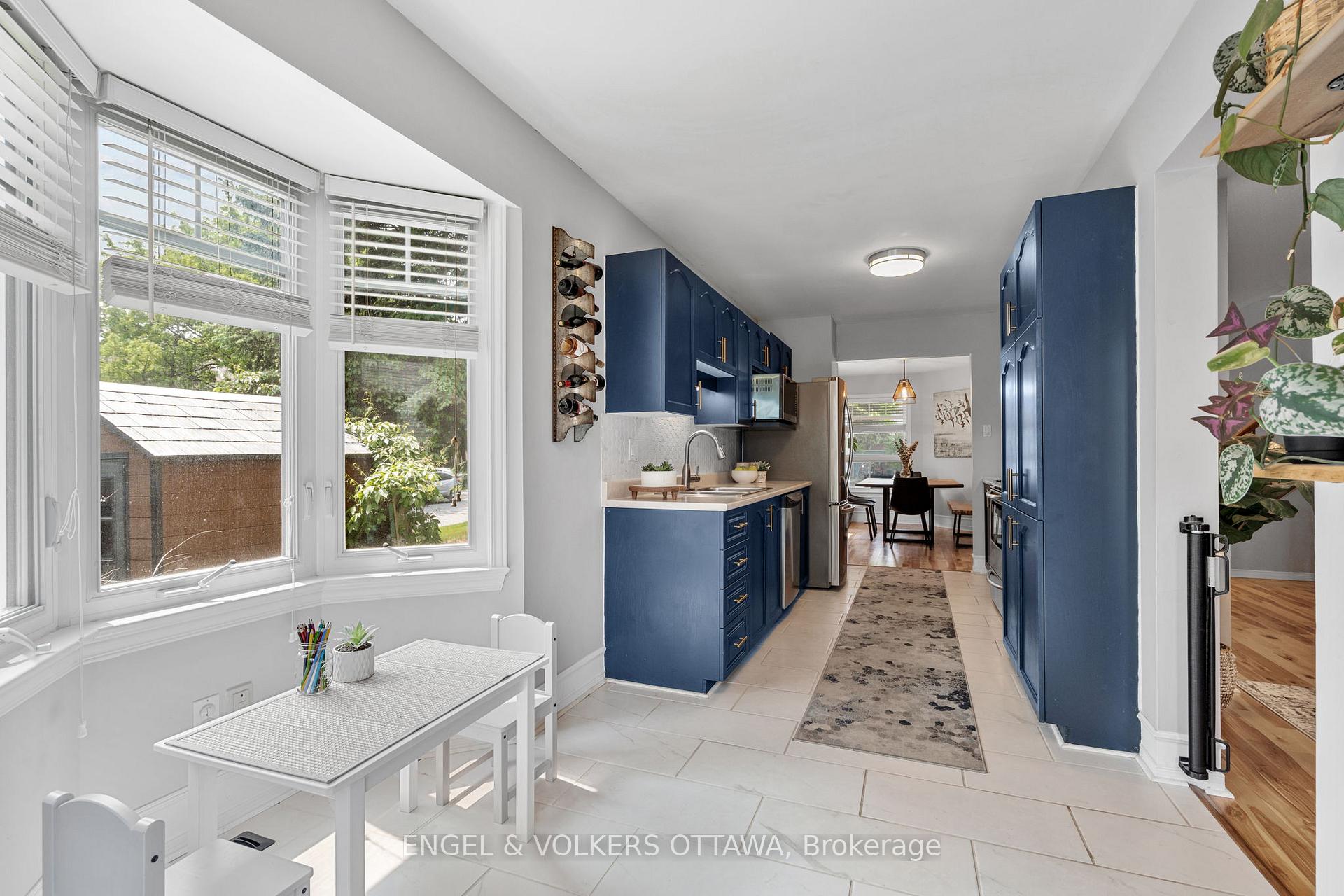 Photo 19 of 92 Markland Crescent, Ottawa, Barrhaven East — HOMEH