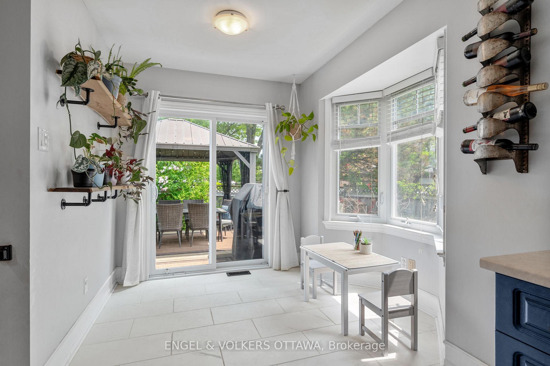 Photo 20 of 92 Markland Crescent, Ottawa, Barrhaven East — HOMEH