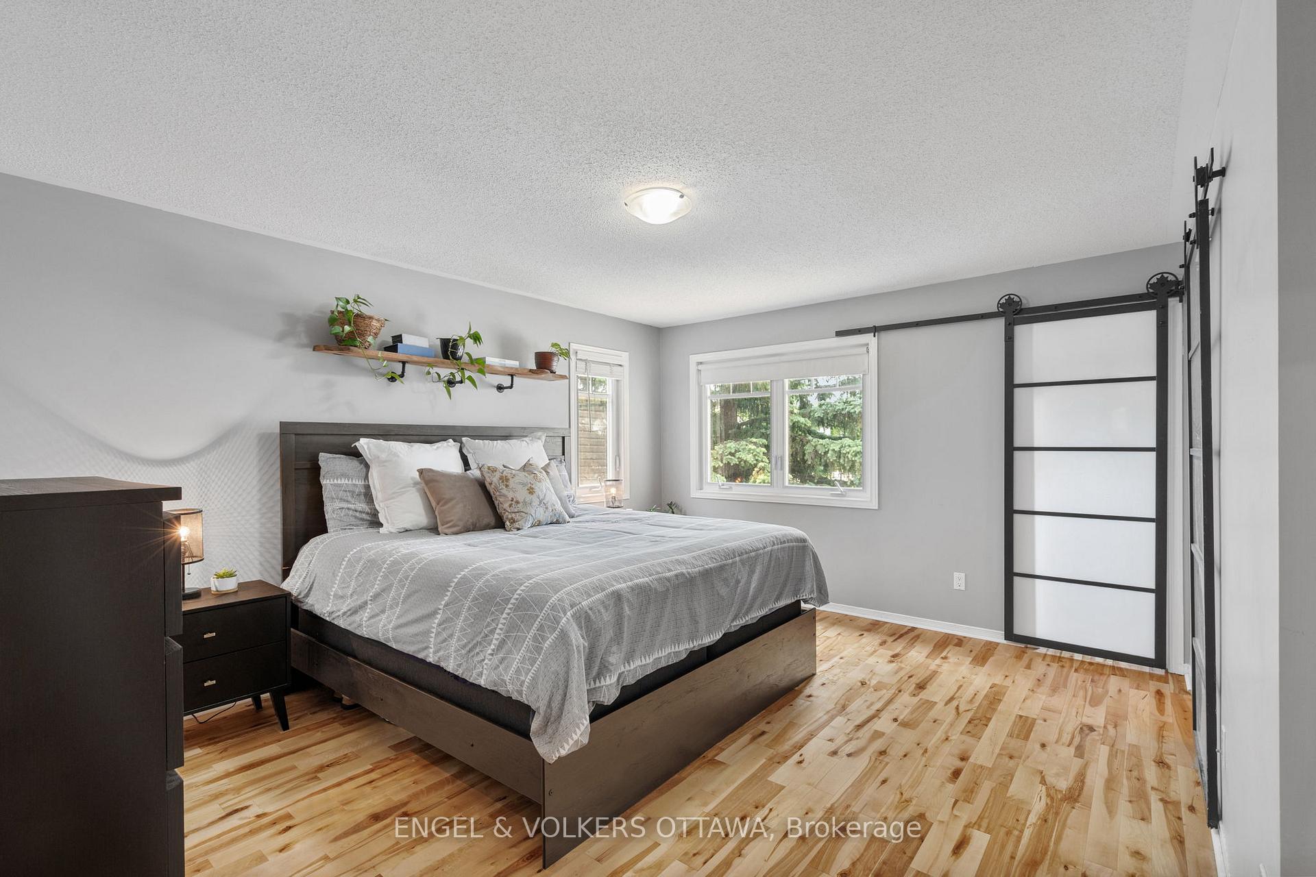 Photo 23 of 92 Markland Crescent, Ottawa, Barrhaven East — HOMEH