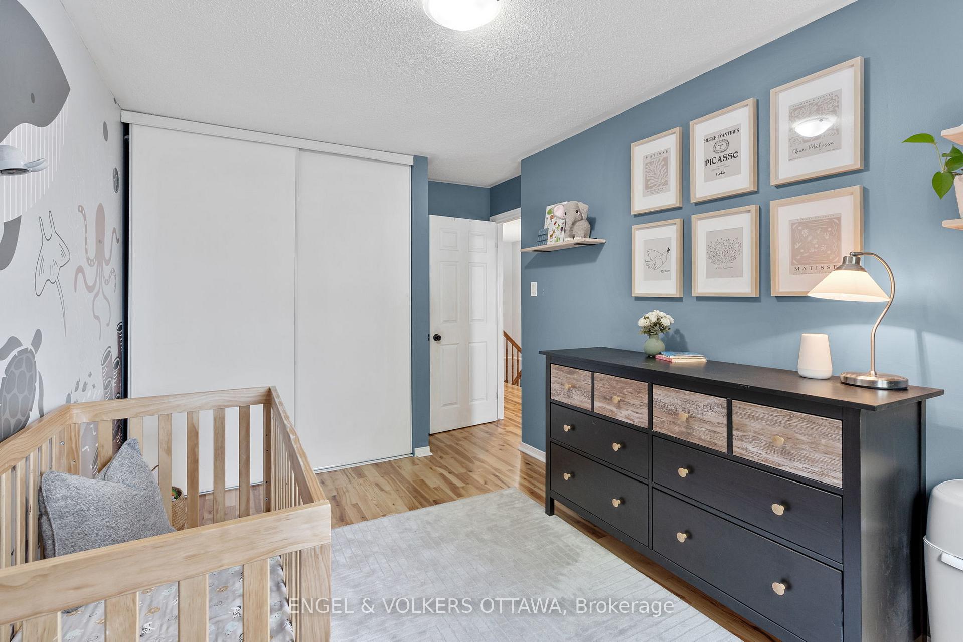 Photo 32 of 92 Markland Crescent, Ottawa, Barrhaven East — HOMEH