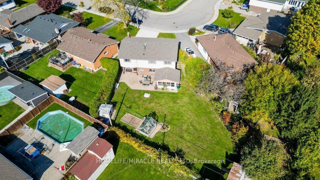 Photo 5 of 117 Loyalist Drive, Hamilton, Corman — HOMEH