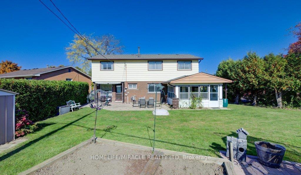 Photo 9 of 117 Loyalist Drive, Hamilton, Corman — HOMEH