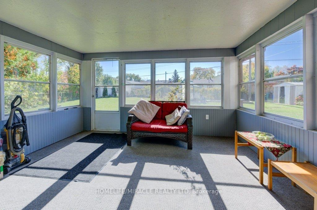 Photo 14 of 117 Loyalist Drive, Hamilton, Corman — HOMEH