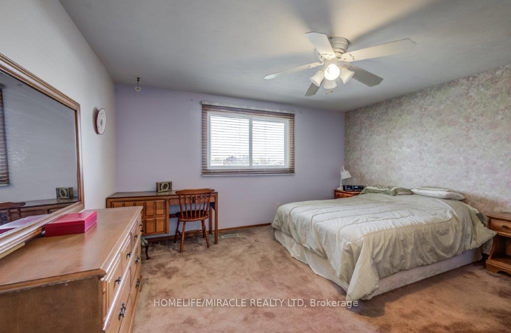 Photo 20 of 117 Loyalist Drive, Hamilton, Corman — HOMEH