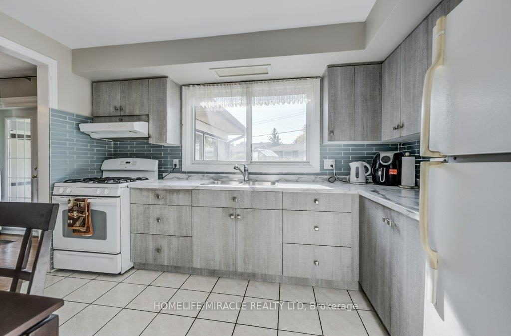 Photo 31 of 117 Loyalist Drive, Hamilton, Corman — HOMEH