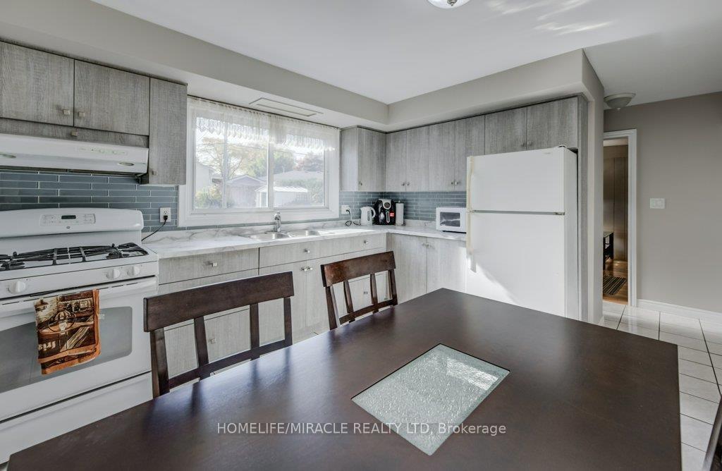 Photo 33 of 117 Loyalist Drive, Hamilton, Corman — HOMEH