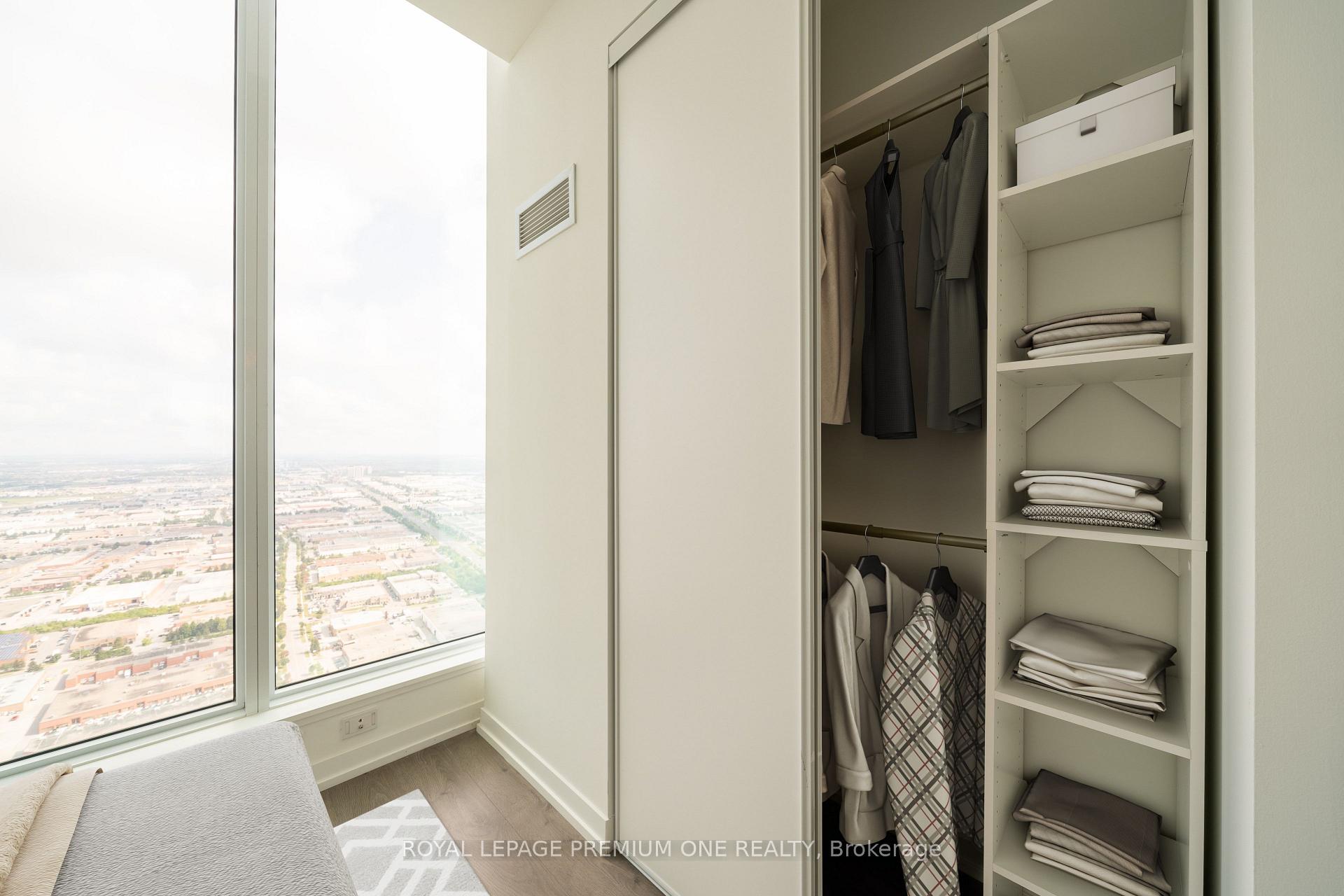 Photo 27 of Unit Ph02, 950 Portage Parkway, Vaughan, Vaughan Corporate Centre — HOMEH