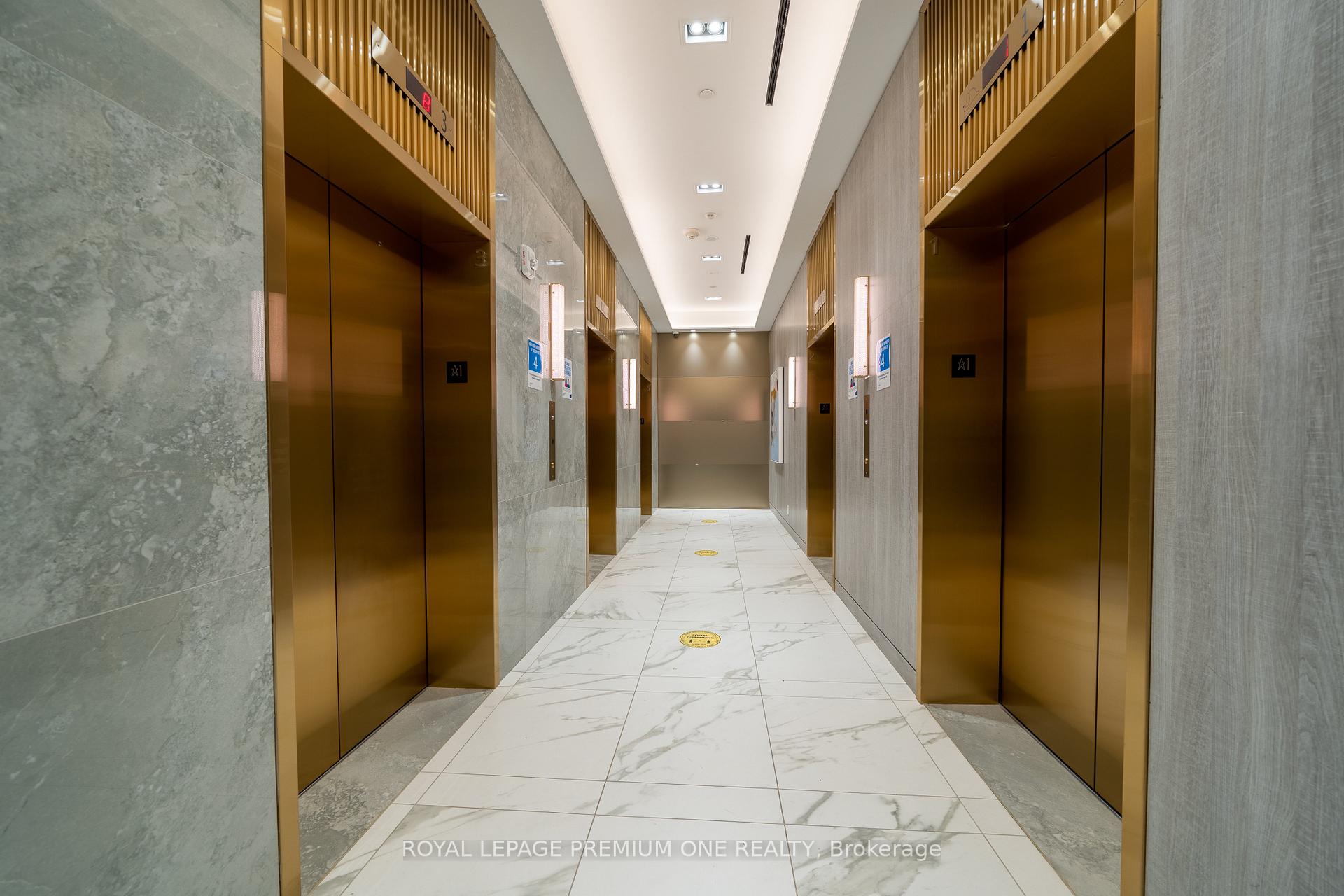 Photo 33 of Unit Ph02, 950 Portage Parkway, Vaughan, Vaughan Corporate Centre — HOMEH